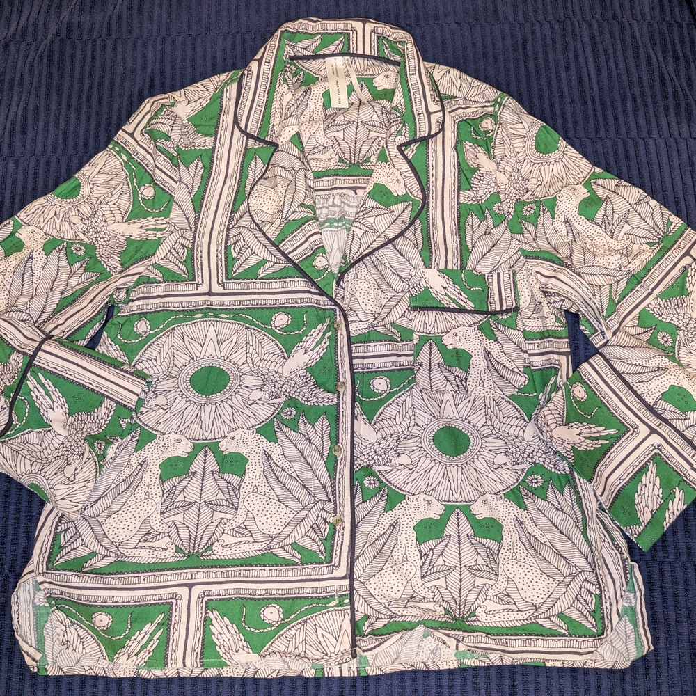 Anthropologie Green and White Graphic Blouse